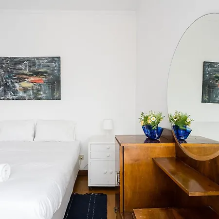 Guestready - Balcony Over Free Parking Apartamento