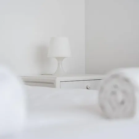 Guestready - Balcony Over Free Parking Porto