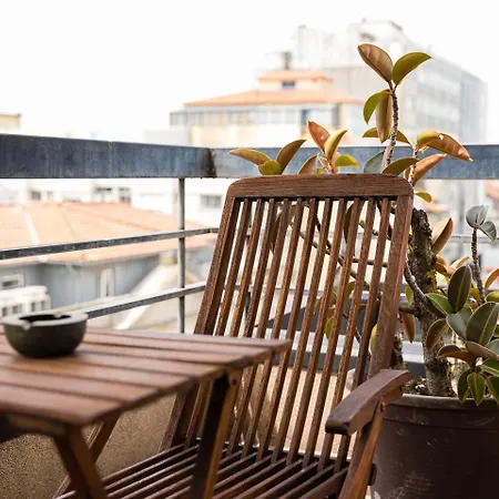 Guestready - Balcony Over Free Parking